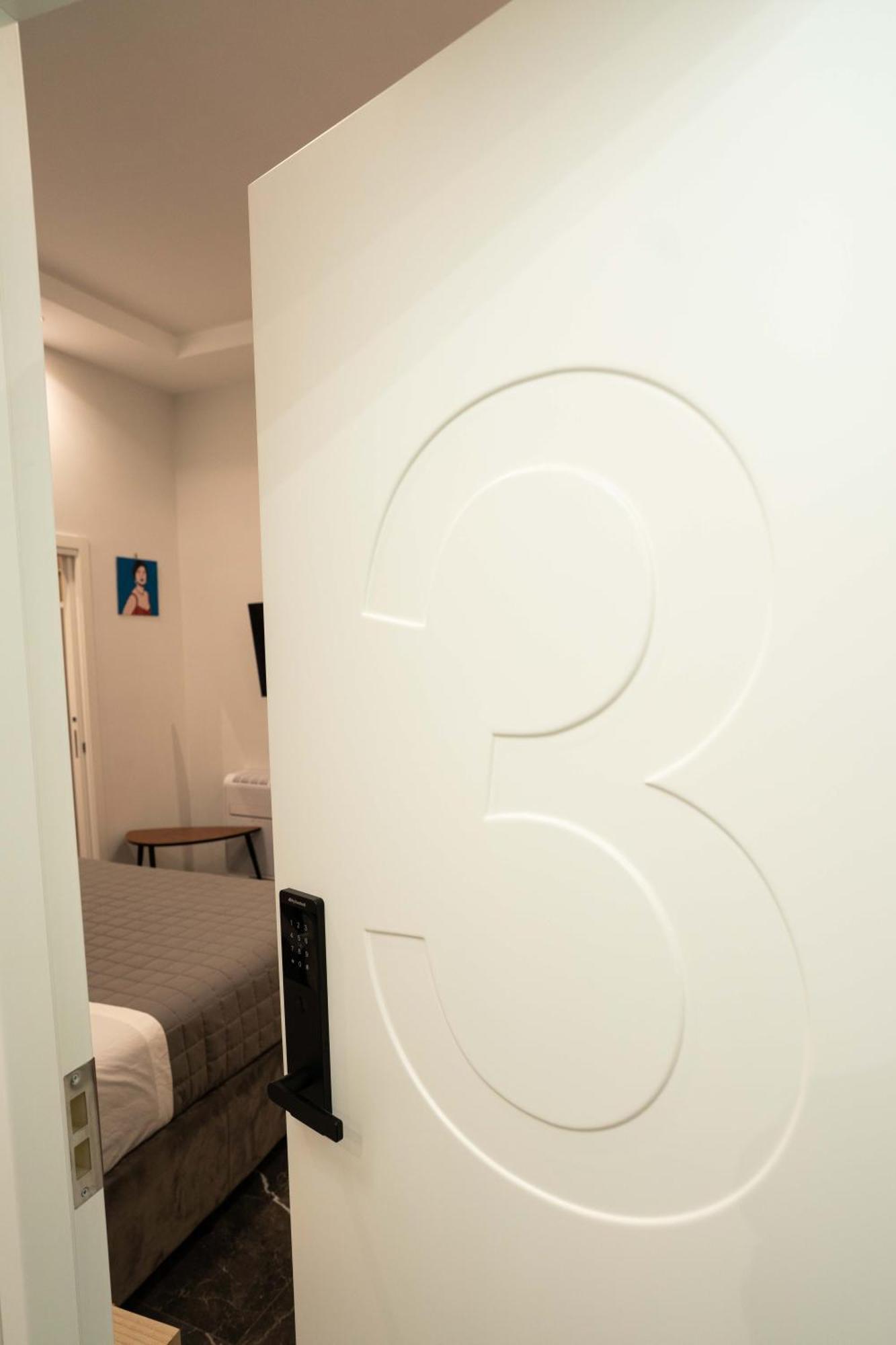 Worldwidesuites Napoli Exterior foto